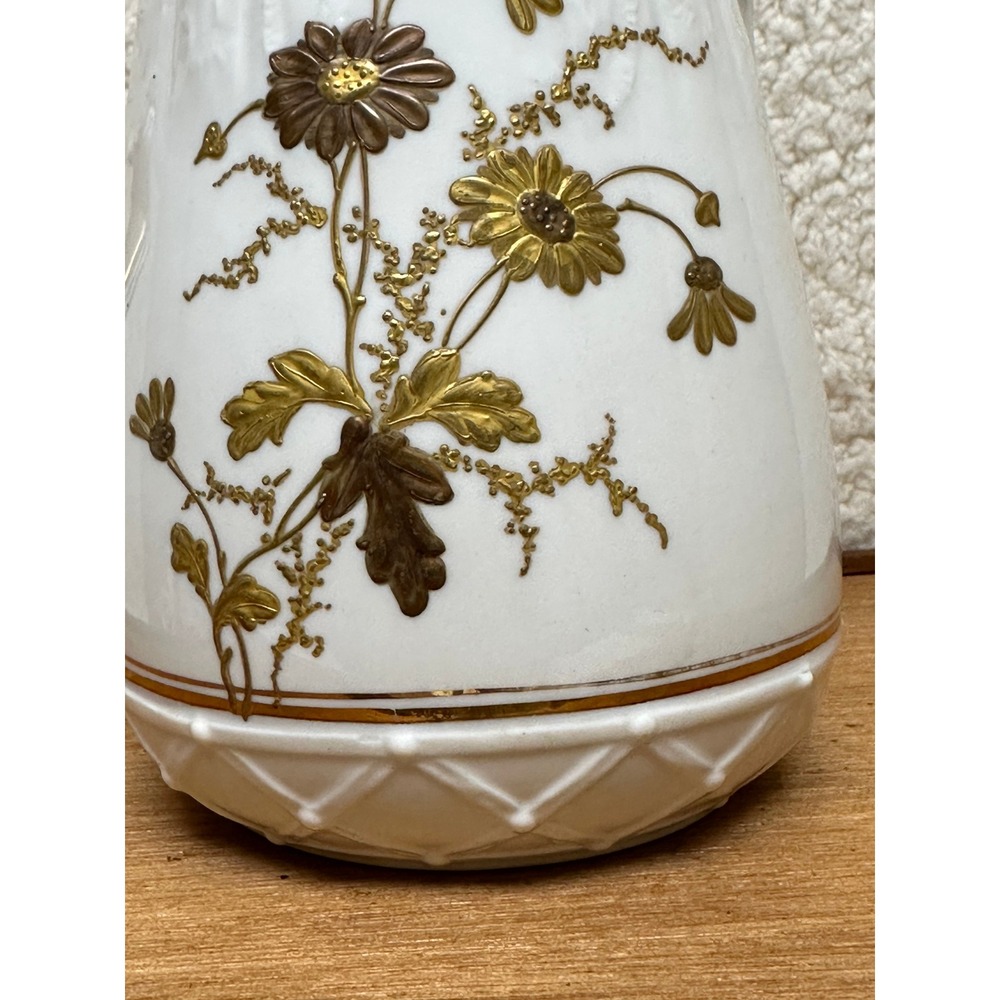 Vintage KT&K China Tall Coffee Pot / Chocolate Pot White Gold Floral Embossed - Picture 10 of 14